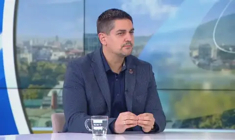 Радостин Василев: Очаквам партньорство с Румен Радев за махане на модела Борисов-Пеевски