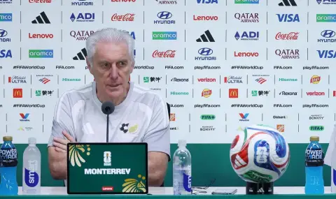 Селекционерът на Южна Африка: Горд съм с отбора, колкото бях преди няколко дни - 1