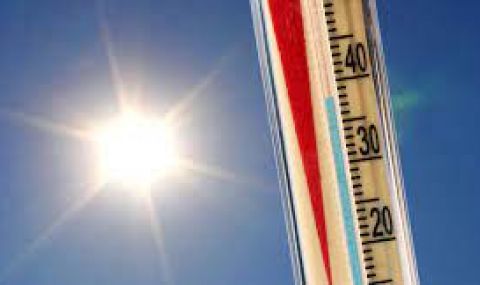 Жегата се засилва, жълт код в цяла България - 1