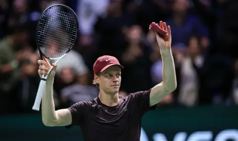 Яник Синер продължава победния си поход в Париж, вече е на четвъртфинал - 1