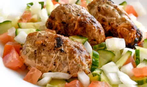 Рецепта на деня: Шефталя - традиционни кипърски кебапчета - 1