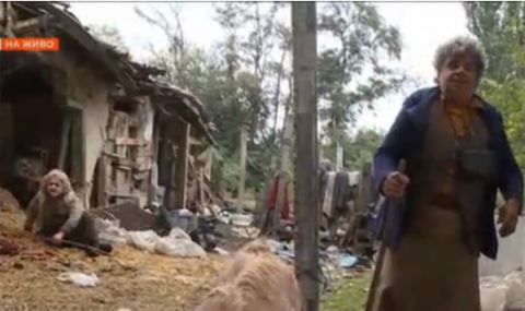 Две незрящи сестри бедстват, след като къщата им изгоря - 1