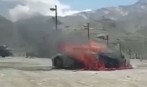 Хибриден Corvette изгоря по време на тестове (ВИДЕО) - 1