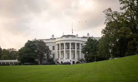 Белият дом: Спиране на работата на правителствени служби в САЩ е ненужен риск - 1