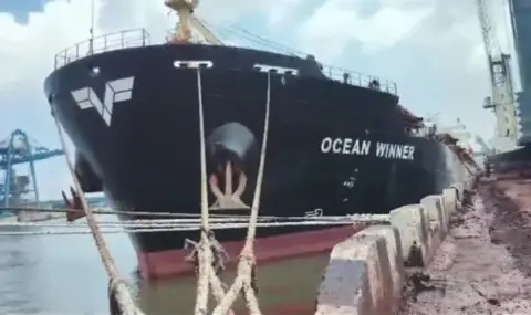 Search underway for 22 sailors after shipwreck in Bay of Bengal - 1