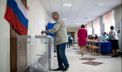 Обвиниха партията на Путин в изборни измами - 1