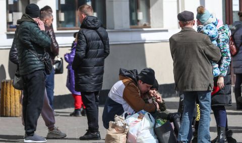 Украйна отваря отново железопътната линия между Киев и Херсон - 1