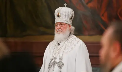 Руският патриарх към Путин: Желая ви всемогъщата Божия помощ! - 1