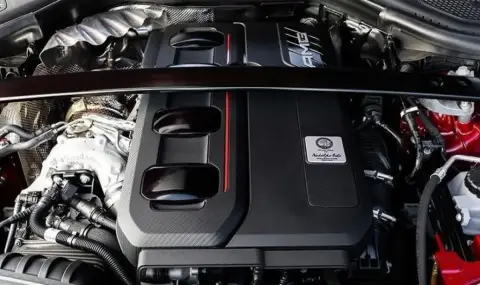 Шефът на Mercedes смята, че феновете на V8 ще преминат на ел. коли - 1