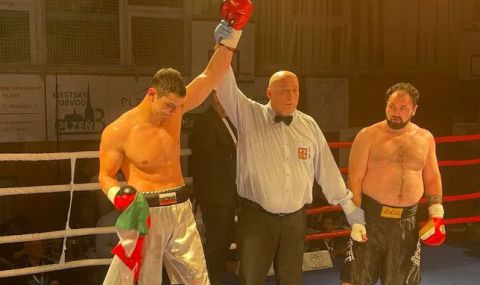 Български боксьор със супер дебют при професионалистите, нокаутира грузинец - 1