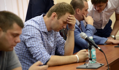 Осъдиха Навални за корупция - 1
