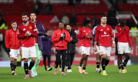 Шефовете на Ман Юнайтед искат среща и отговори от шефа на съдиите - 1