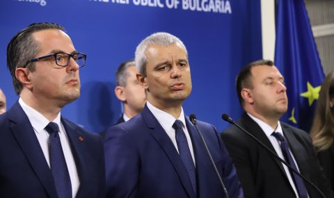Костадин Костадинов: Това правителство падна в момента, в който бе създадено  - 1