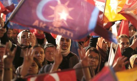 Опозицията в Турция съобщи за огромни нередности на изборите - 1