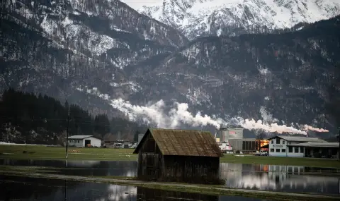 Германка почина, след инцидент с парапланер в австрийските планини - 1