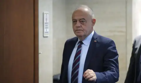 Атанас Атанасов: Няма да подкрепим вота на недоверие и не защото нямаме критики - 1