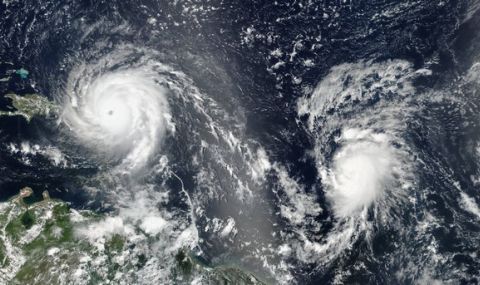 Бурята "Офелия" връхлита три американски щата - 1