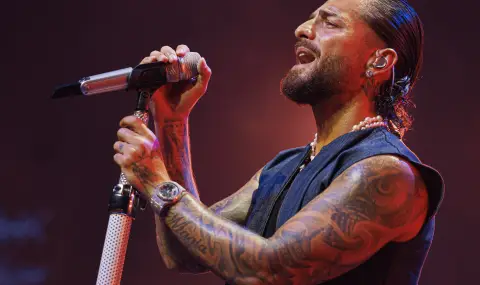 Малума спря концерт, за да се скара на своя фенка, довела бебето си (ВИДЕО) - 1