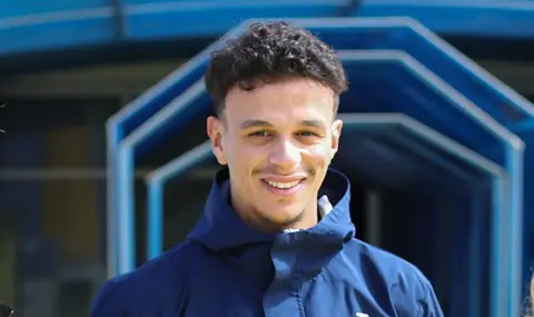 Френски, турски и кипърски клубове с интерес към Джавад Ел Джемили - 1