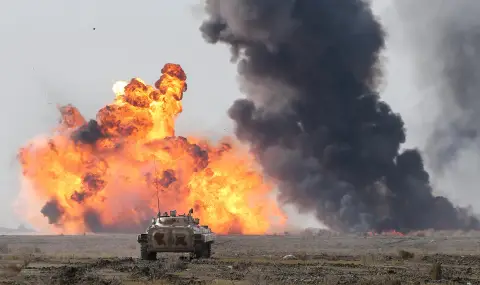 Иран: "Зомби режим с умираща идеология и умираща икономика" - 1