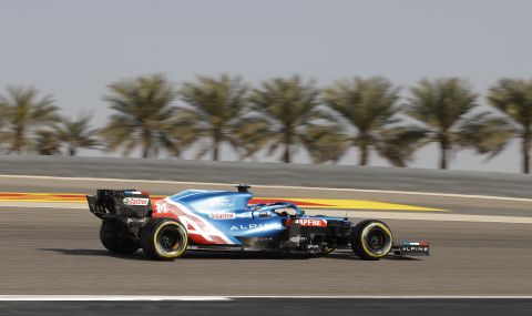 Фернандо Алонсо отпадна от състезанието в Бахрейн заради... опаковка от сандвич - 1