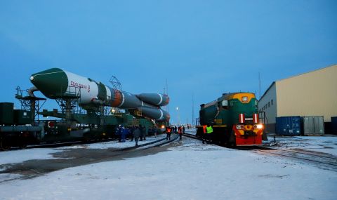 Русия стартира полета на товарен космически кораб - 1
