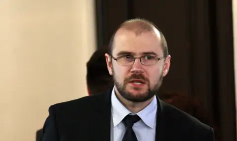 Янкулов: В мрежата на Нотариуса е имало данни за лица на сериозни властови позиции - 1