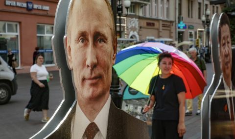 Италия преустанови издаването на „златни визи“ за руснаци - 1