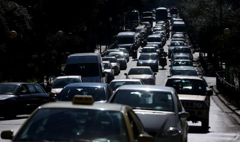 Кипър заменя държавни коли с електромобили - 1