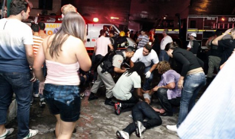 Над 200 жертви след пожар в бразилски нощен клуб - 1