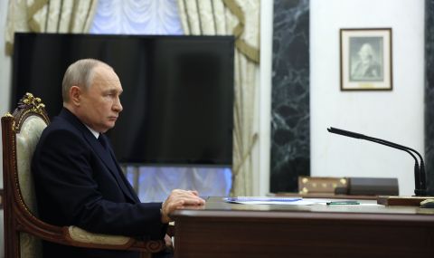 Тагарев: Путин обича да плаши Запада. Това е индикация, че се изчерпват опциите му - 1