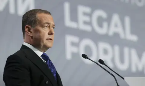 Медведев посочи къде се тестват новите руски оръжейни системи - 1