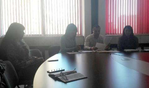 Фирма от кръга на Гинка Върбакова взе договор за синя зона в Пазарджик - 1