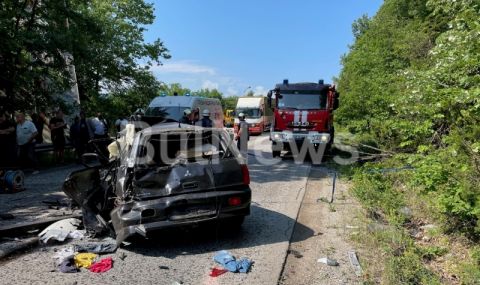 Шофьор е загинал при челен сблъсък с ТИР край Враца - 1