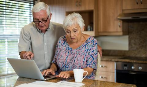 Британските пенсионери не могат да си плащат ипотеките - 1