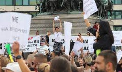 Сдружението на заведенията: Протестите ни не са политически мотивирани - 1