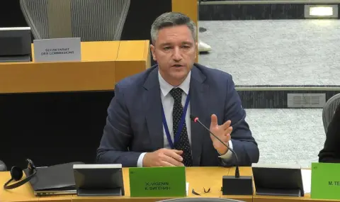 Кристиан Вигенин с призив за мерки срещу напускането на медицински сестри в чужбина - 1