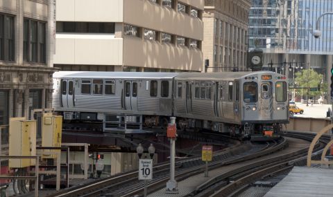 Влак се сблъска със снегорин в Чикаго, ранените са 38 ВИДЕО - 1