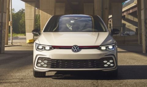 Volkswagen представи най-новия Golf GTI с ръчни скорости - 1