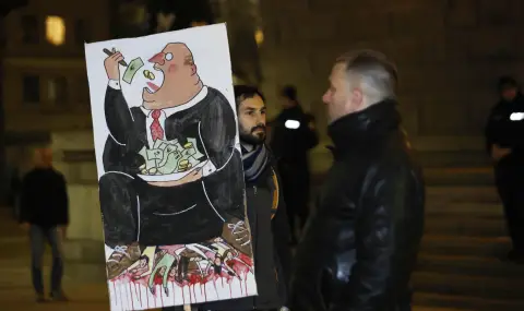 „Фигаро“: Влизането на България в еврозоната няма да бъде засегнато от политическата криза