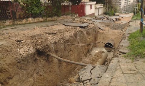 Хаос в инфраструктурата на Варна: Варненци ще протестират срещу липсата на информация за ремонтите по ВиК - 1