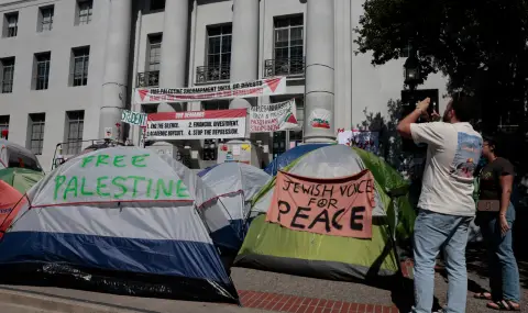 Палестински демонстранти окупираха най-известния френски университет - 1