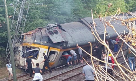 Жестока влакова катастрофа в Испания - 1