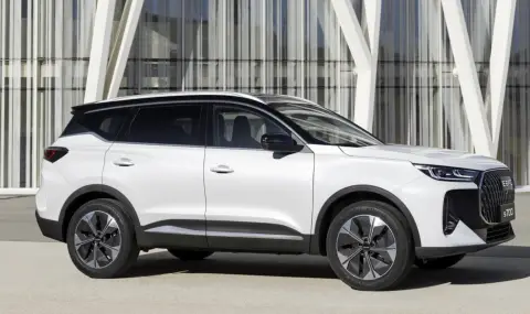 Запознаваме ви първи с най-новата автомобилна марка в България - 1