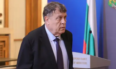 Вълчев за учителските заплати: Трябва да запазят достигнатото ниво, в бюджета не се предвижда увеличение
