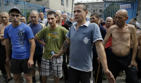 106 затворници избягаха от затвор в Донецк след артилерийски обстрел - 1