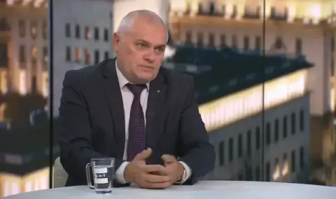 Valentin Radev: Mitov's actions are a projection of what his ministers tell him  - 1