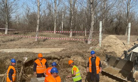 ВАП: МРРБ и МЗ да проверят качеството на водата в Брестовица - 1