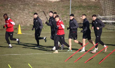 След двудневна почивка ЦСКА подновява тренировки във вторник - 1