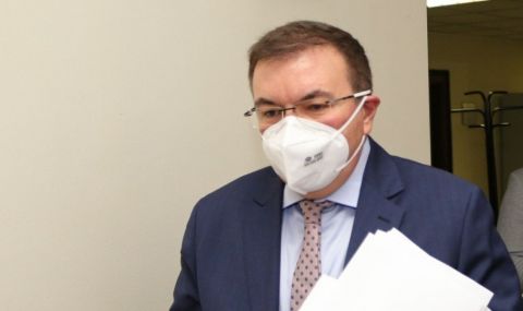 Министър Ангелов представя електронното здравно досие - 1